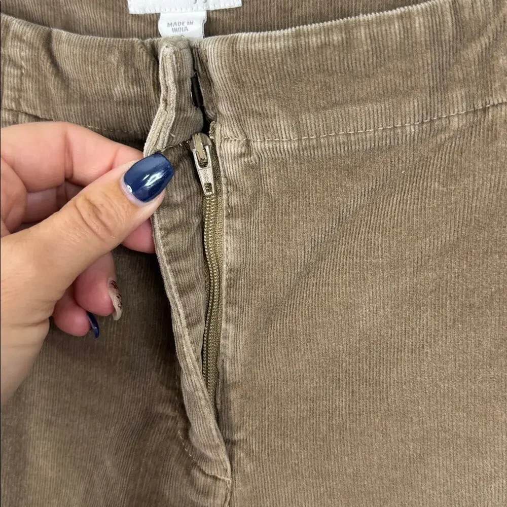 J. Jill Authentic Fit Slim Leg Corduroy Pants 8 Tan Rattan Academia Minimalist